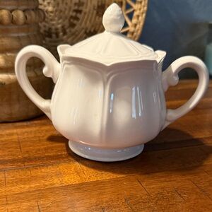 Federalist Ironstone Vintage Japan Sugar bowl with lid
